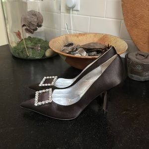 Kate Spade 7.5 chocolate brown satin heels.